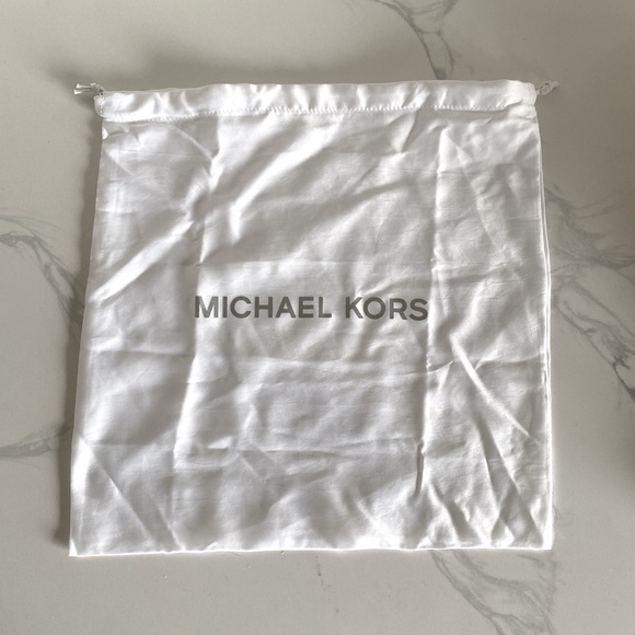 Michael Kors Envelope Purse - Picture 16 of 16